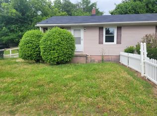 3600A Delancy St, Greensboro, NC 27405