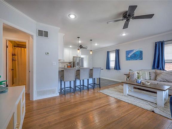 5th image of 619 E Loula St
