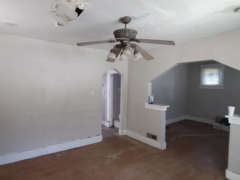 5217 Wren Ave — Photo 3