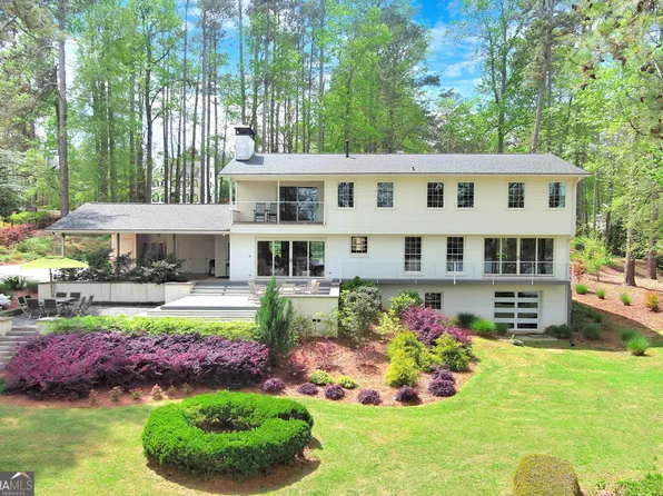 3006 Emerald Dr, Jonesboro, GA 30236
