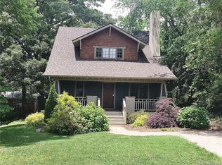 22 Winchester Pl, Asheville, NC 28806