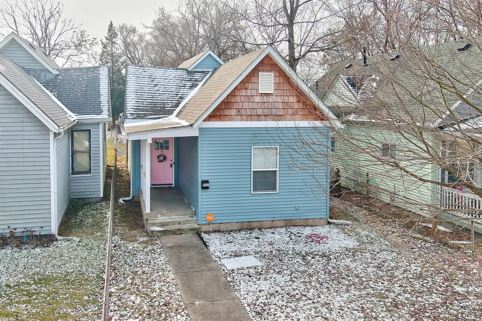 957 W Roache St photo 1
