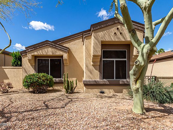 3rd image of 18844 N PALOMAR Drive