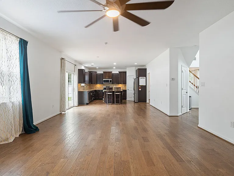721 Tyler Way — Photo 19