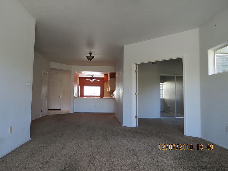 2nd image of 7401 W Arrowhead Clubhouse Dr Unit 2015