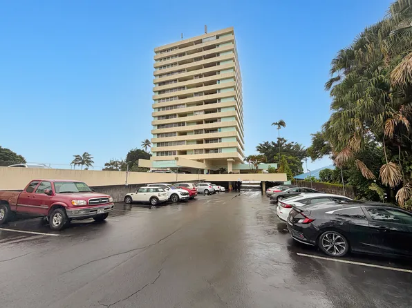 84 Pukihae St APT 804, Hilo, HI 96720