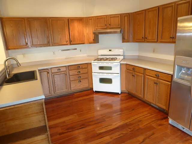 3221 Green River Dr — Photo 10
