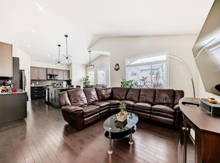 612 S Montgomery Close SE, High River, AB T1V0B7