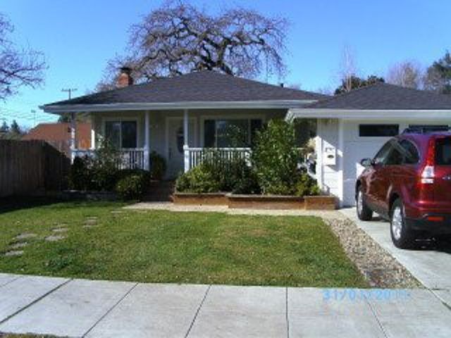 1st image of 1018 Roosevelt Ave