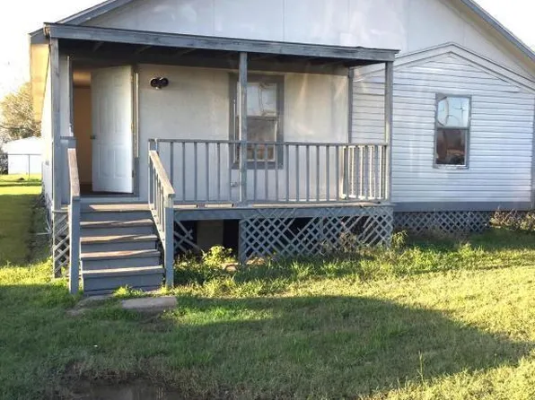 755 Agnes Dr, Breaux Bridge, LA 70517