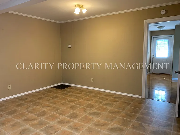 883 Harle Ave NW — Photo 12