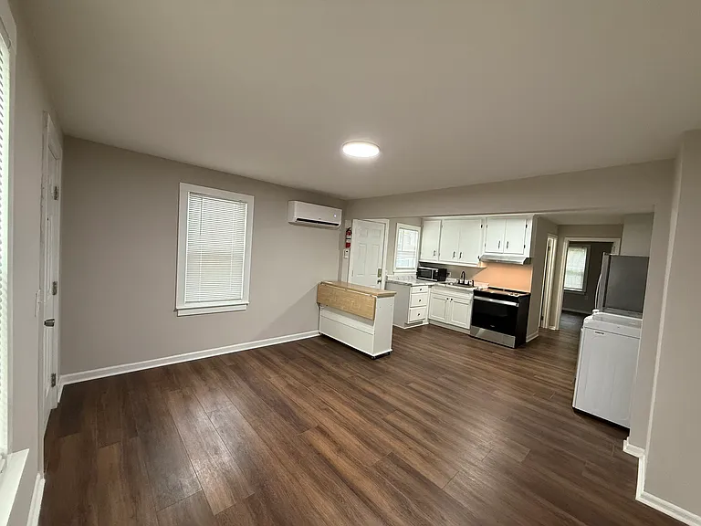 20 Burgess Ave #20 — Photo 10