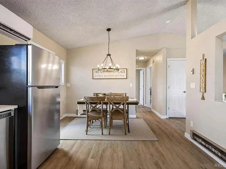 4355 Black Water Ct — Photo 19