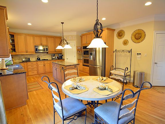 2nd image of 2251 Shadetree Ct