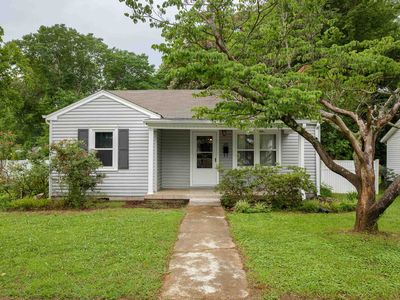 1011 E 1st St, Tuscumbia, AL, 35674