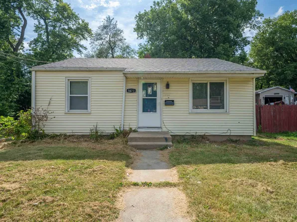 1623 N Broadway St, Peoria, IL 61604