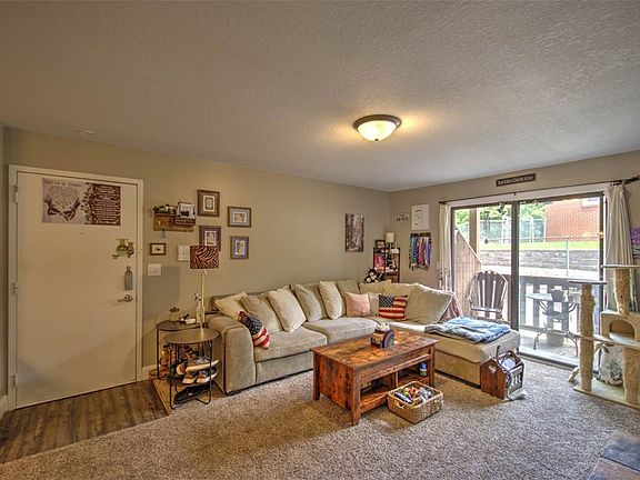 5th image of 460 Woodside Trl #A-16