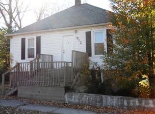 912 E Dale St, Springfield, MO 65803