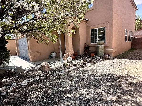 651 Vermilion Ct NW, Albuquerque, NM 87120