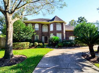 409 Melodywood Dr, Friendswood, TX 77546