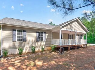 38 Butler Ln, Scottsville, VA 24590