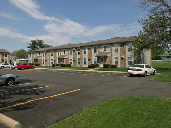 400 N Dianne Ln #0, Mahomet, IL 61853