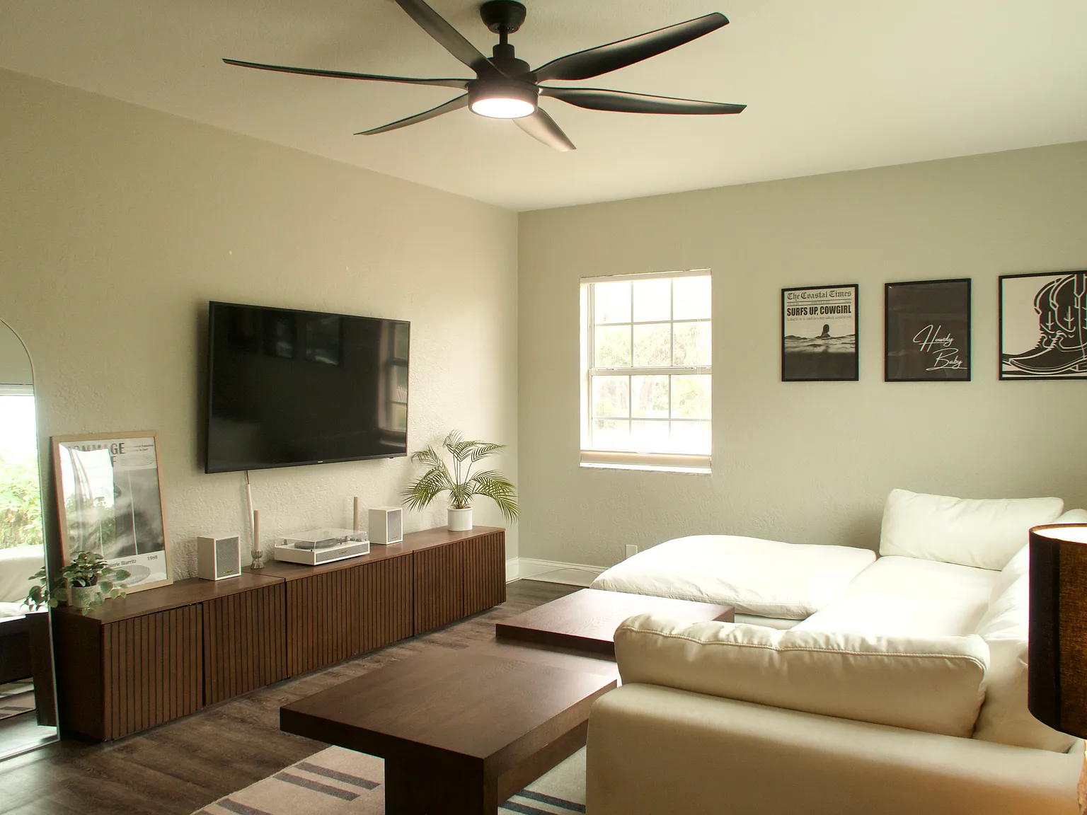 3 bed, 1112 sqft, $3,500 — Photo 3