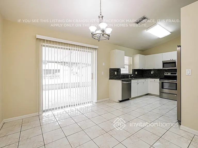 15562 Horseshoe Ln — Photo 6