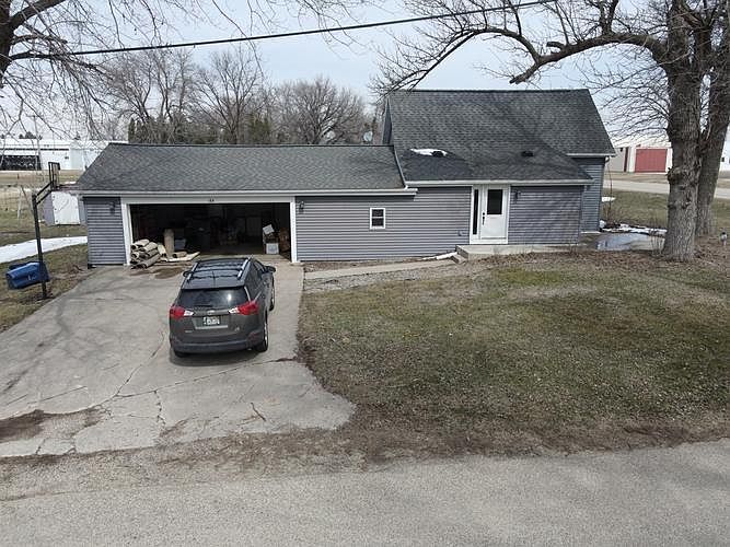 159 Jones St, Ocheyedan, IA 51354 Zillow