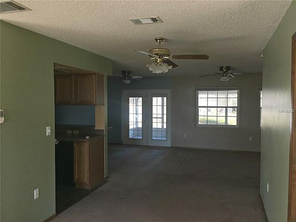 4th image of 402 Rebecca Dr