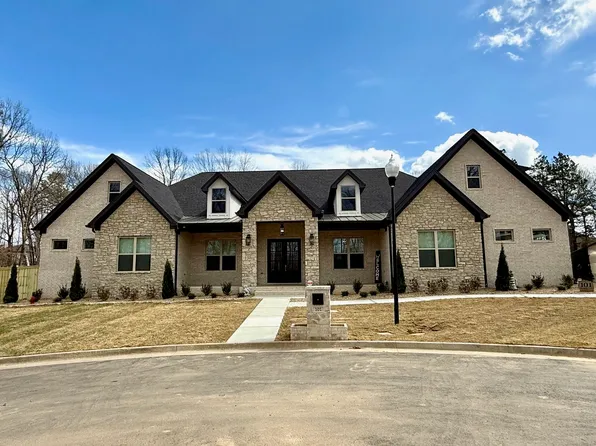 101 Shagbark Trl, Maumelle, AR 72113