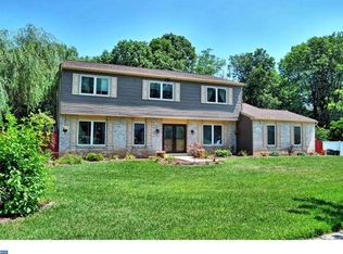 109 Kingsclere Dr, Southampton, PA