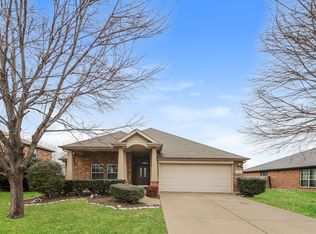 504 Wolf Dr, Forney, TX 75126