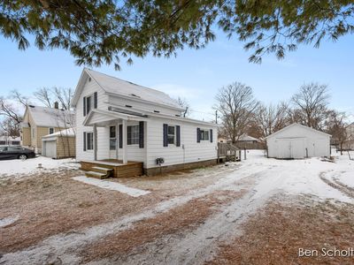 1804 Cherry St, Dorr, MI, 49323