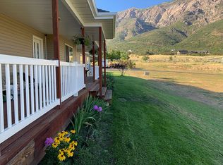 4785 N Pole Patch Dr, Pleasant View, UT 84414