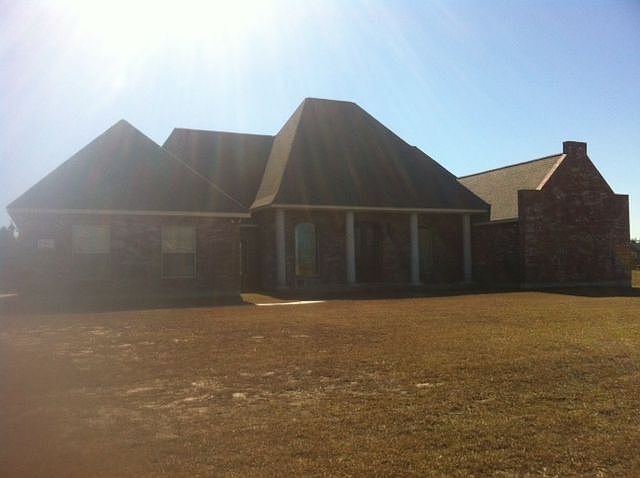 1st image of 1737 Jessica Ln