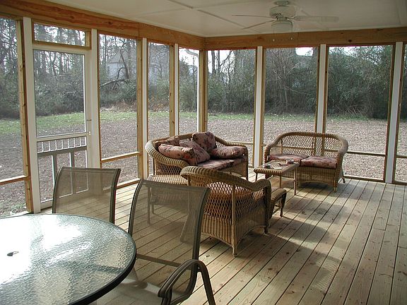 Screened Porch