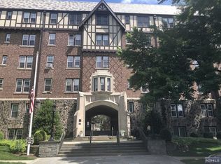 275 Engle St #2, Englewood, NJ 07631