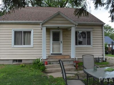 711 S Creve Coeur Ave, Creve Coeur, IL, 61610