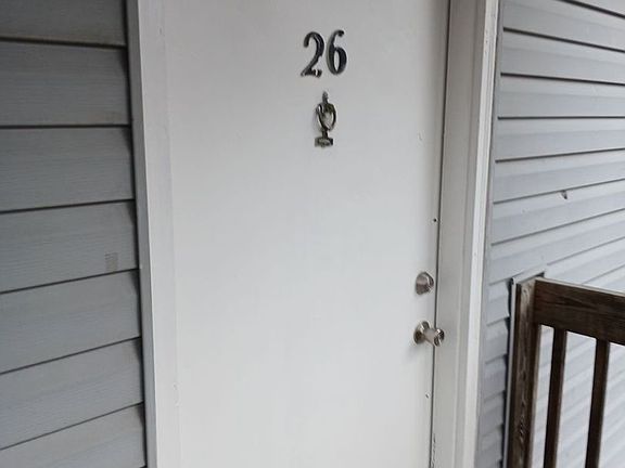 3rd image of 123 Circle Dr APT 26