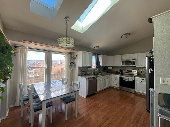 4th image of 134 Hoedown Cir