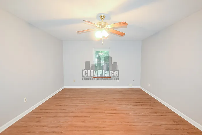 4617 Welton St — Photo 21