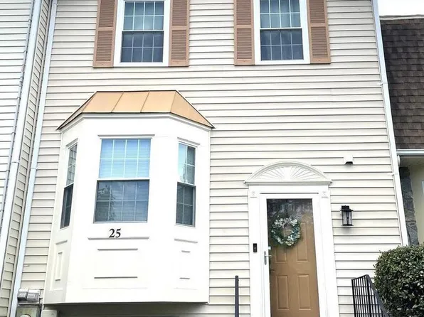 25 Hunters Gate Ct, Silver Spring, MD 20904