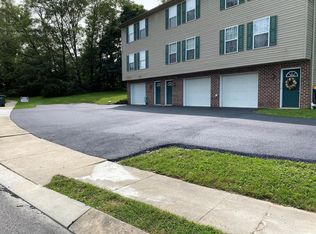 213 Olney Rd, Dallastown, PA 17313