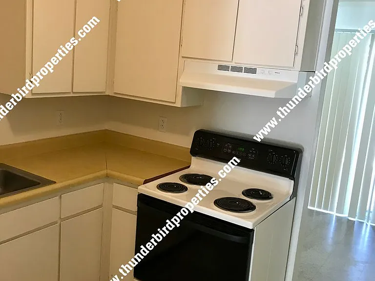 187 Monte Largo Dr NE — Photo 2