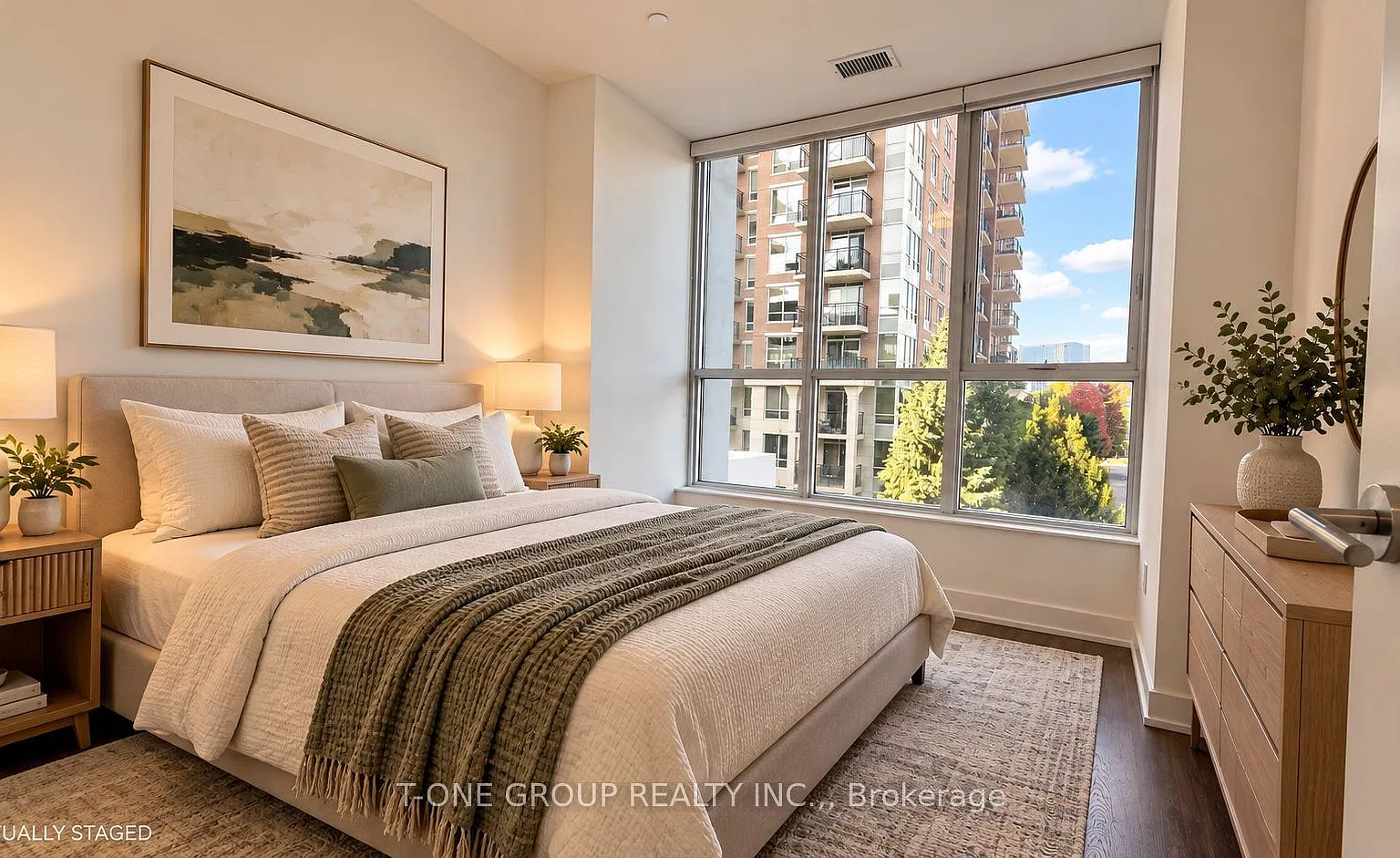 2 bed, $2,500 — Photo 3