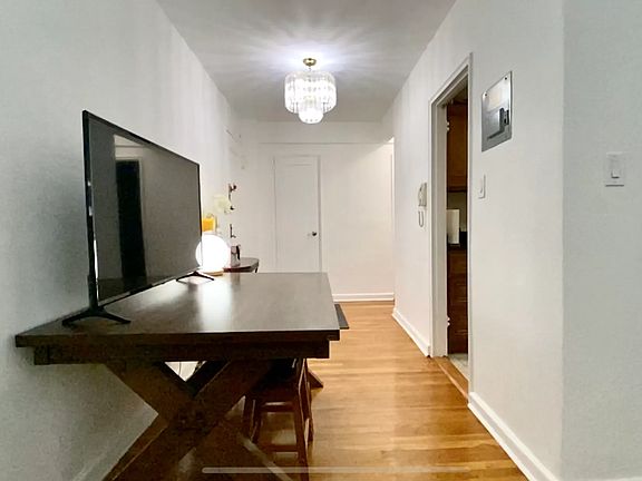 2nd image of 2280 Burnett St APT 3A