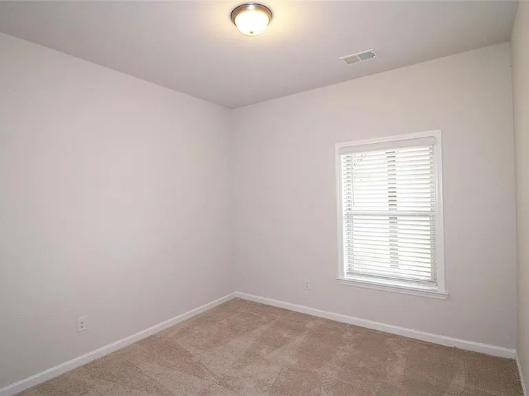 1640 Coasta Way — Photo 21