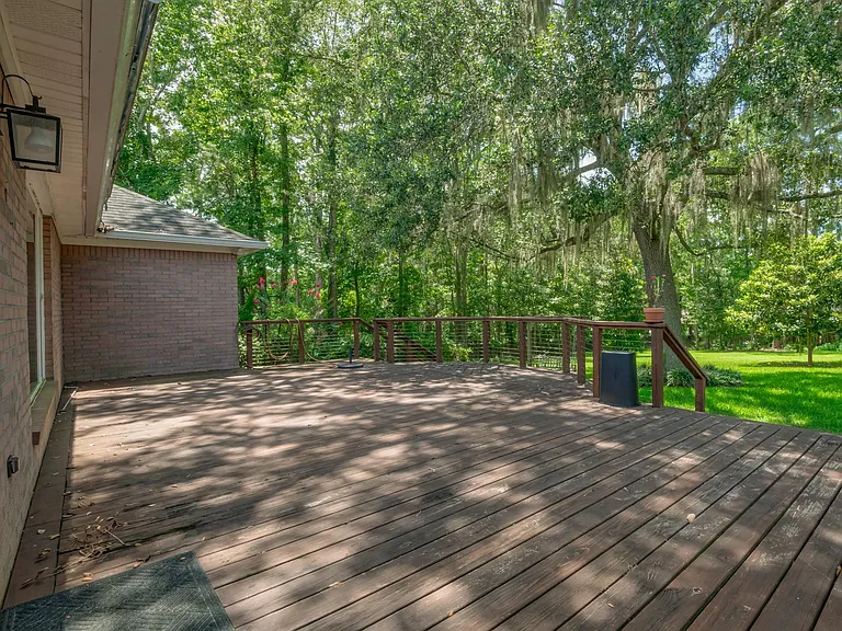 6326 Glasgow Dr — Photo 43