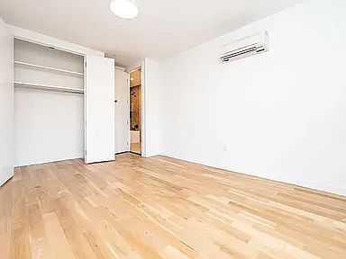 3rd image of 155 McGuinness Blvd #1